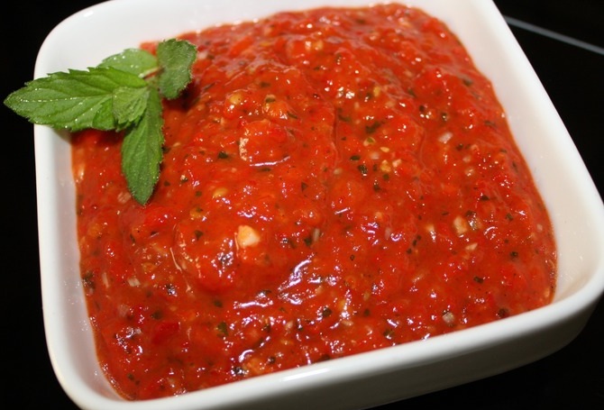 გამომცხვარი პამიდვრისა და წიწაკის წასახემსებელი