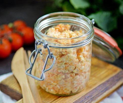 ქაშაყის, მდნარი ყველისა და სტაფილოს „გადასასმელი“