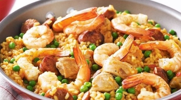 პაელია ქათმით და კრევეტებით